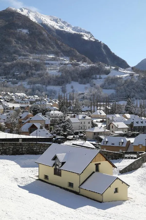 Chalet Classe 5 Etoiles Avec Bain Nordique Entierement Neuf Люс-Сен-Совёр