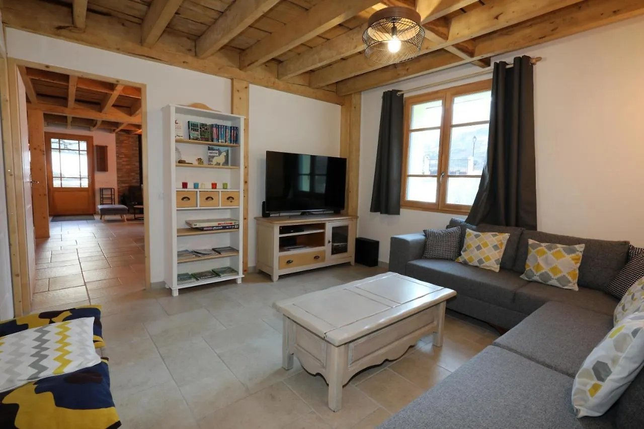 Chalet Classe 5 Etoiles Avec Bain Nordique Entierement Neuf Люс-Сен-Совёр
