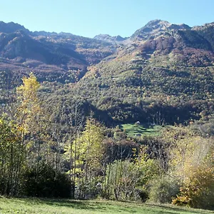 Roulottes Montagne Pyrenees Pensión